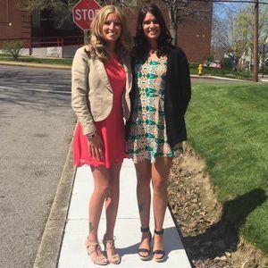 Meet your Posher, Caitlin