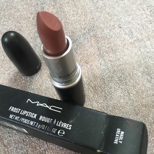 Madly creative lipstick Limited Edition