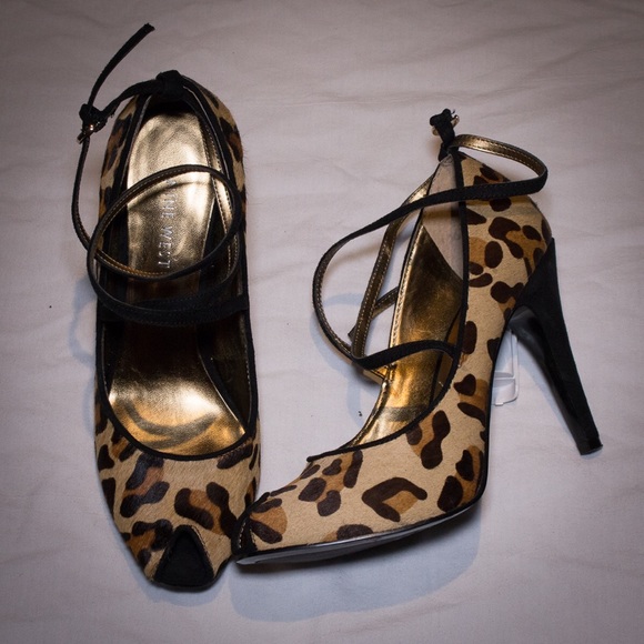 Nine West Paoletta Open Toe Leopard Shoes
