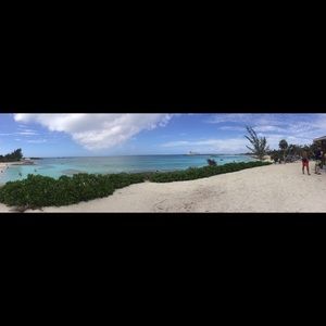 Meet your Posher, Abigail