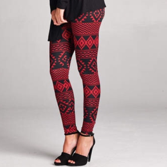 ✳️MOVING SALE✳️Boho Printed Leggings - Picture 2 of 3