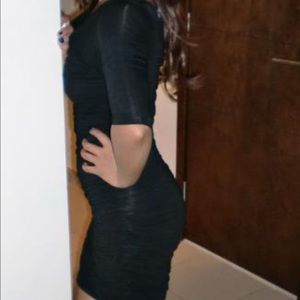 Black bodycon dress