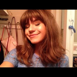 Meet your Posher, Emma