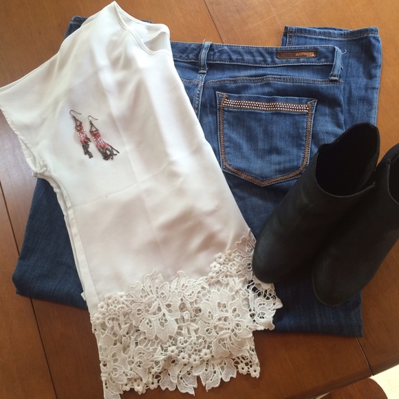 Lace Top - Picture 2 of 4