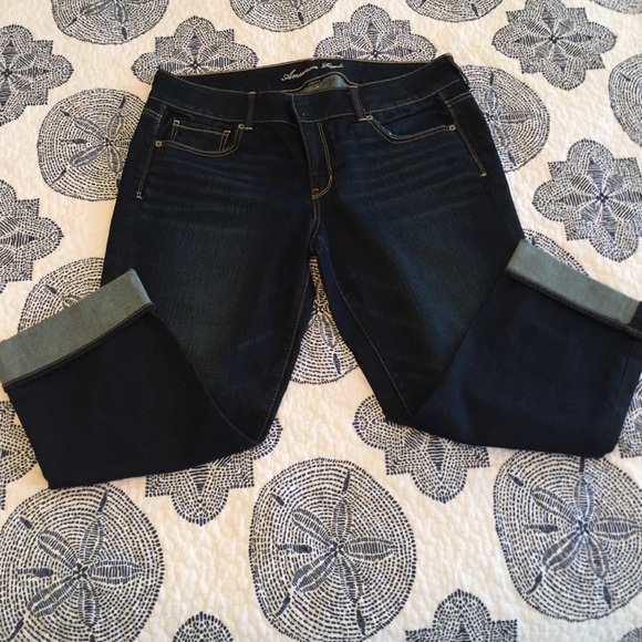 American Eagle Artist crops, dark wash