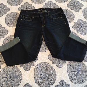 American Eagle Artist crops, dark wash