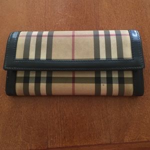 Burberry wallet in great shape bought in 2007