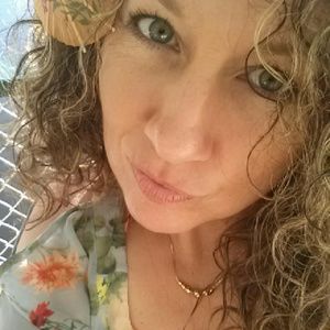 Meet your Posher, Kristin