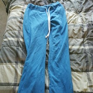 Blue sweatpants 💙