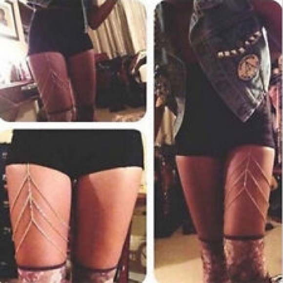 Body chain jewelry