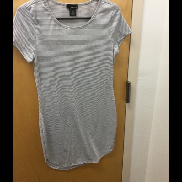DRESS Wet Seal