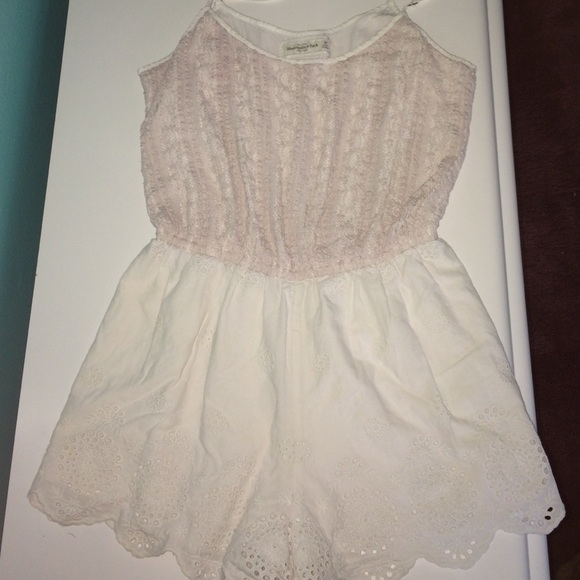 Light pink and white Abercrombie romper