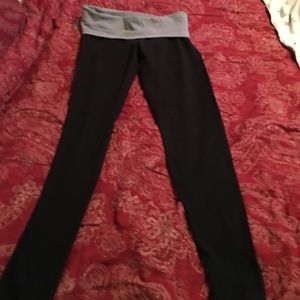 Pink skinny yoga pants