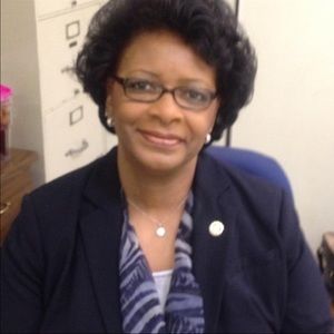 Meet your Posher, Melvie