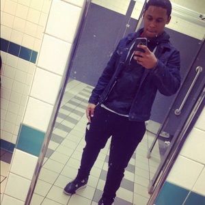 Meet your Posher, Malik