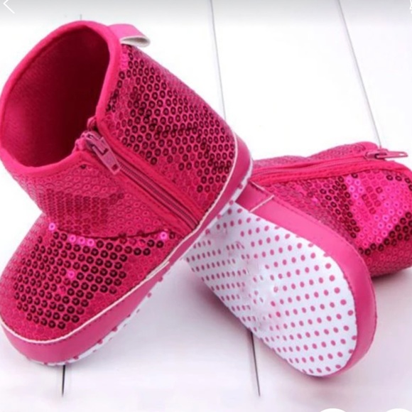 Baby girl booties