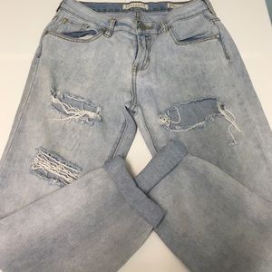 Bullhead skinny boyfriend jeans