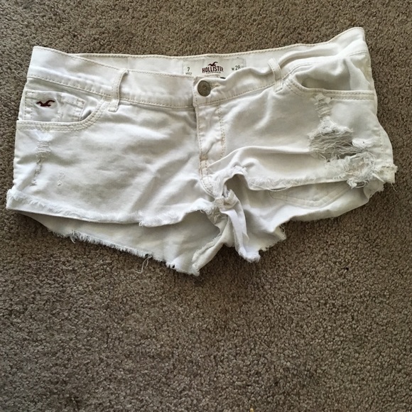 Hollister Short Shorts 2 pairs size 7 - Picture 3 of 4