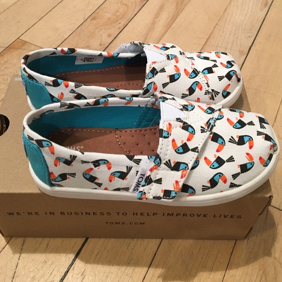 Size 9 and 11 tiny toms. - Picture 2 of 3