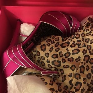 Betsy Johnson brand new pumps