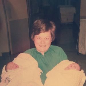 Meet your Posher, Linzi