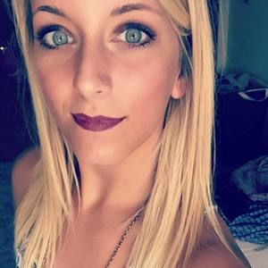 Meet your Posher, Melanie