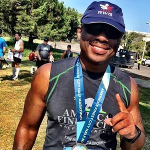 Meet your Posher, Lonnie