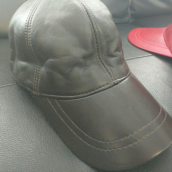 Genuine Leather baseball style hats - Picture 4 of 4