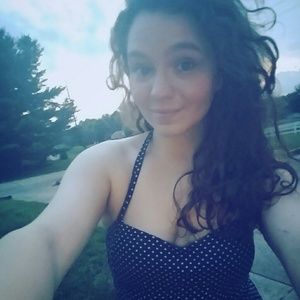 Meet your Posher, Erica