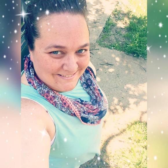 Meet your Posher, Mandy