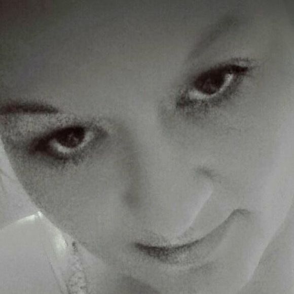 Meet your Posher, Starlette - Picture 1 of 1