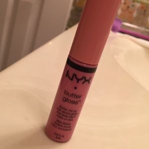Nyx butter gloss
