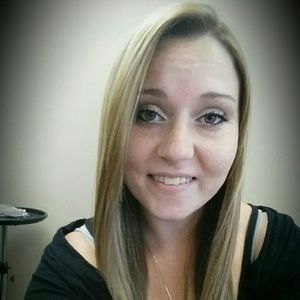 Meet your Posher, Alexandria