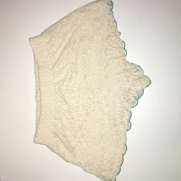 Lace shorts