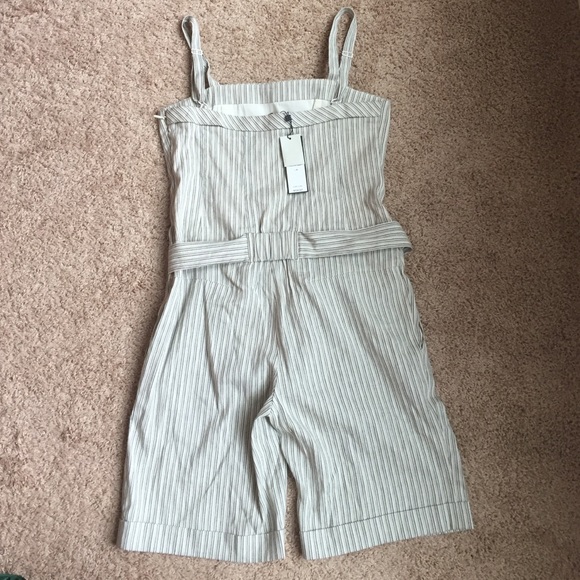 ✨Sale✨NWT BCBG Romper - Picture 3 of 3