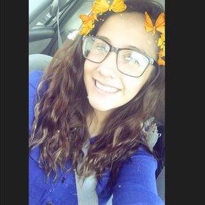 Meet your Posher, Esbeidy