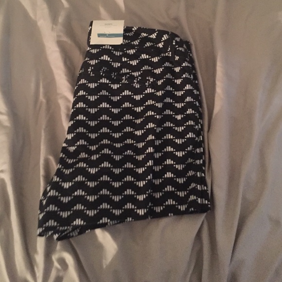 Old Navy printed pixie shorts