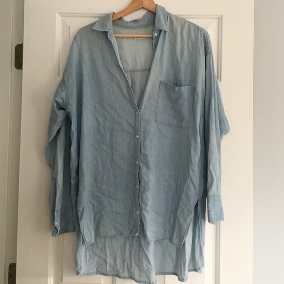MOVING SALE Hollister Chambray Boyfriend Shirt