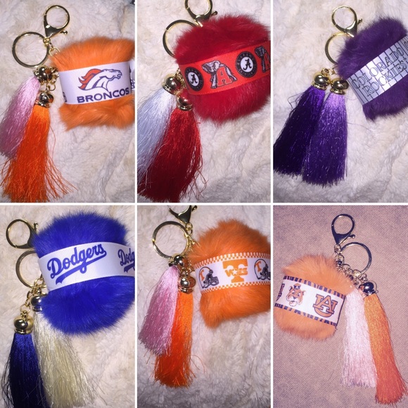 TEAM fringe ball key chains - Picture 1 of 1