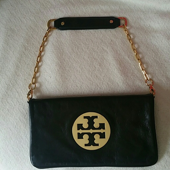 ❌❌SOLD❌❌TORY BURCH REVA CONVERTIBLE CLUTCH - Picture 1 of 4