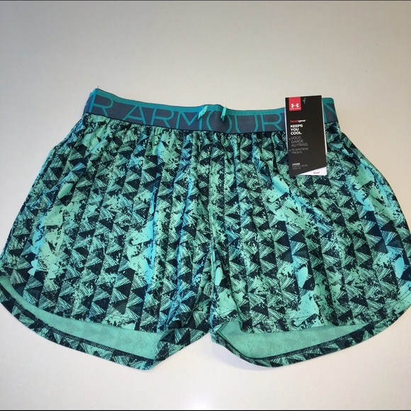 NWT Under Armour Printed Play Up Shorts