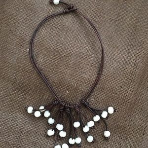 Pearl n Leather Necklace
