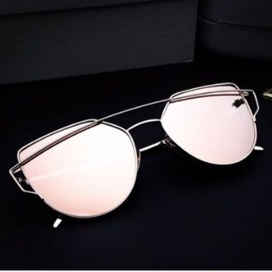 RETRO SUNGLASSES