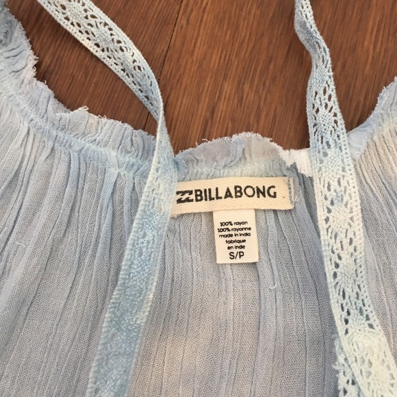 Flowy billabong tank - Picture 4 of 4