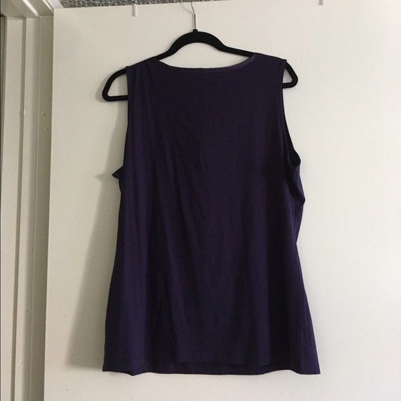 Banana Republic sleeveless top - Picture 2 of 2
