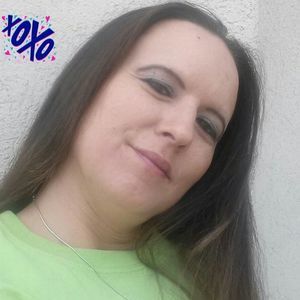 Meet your Posher, Becky