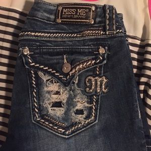 Miss Me size 29x33 boot cut jeans