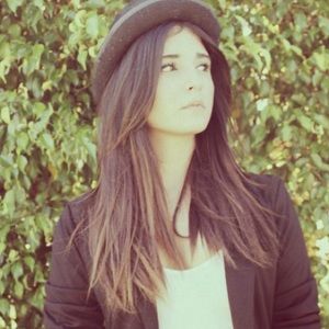 Meet your Posher, Nicole