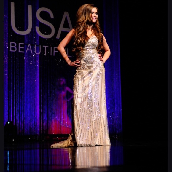 Gold Jovani prom/pageant dress