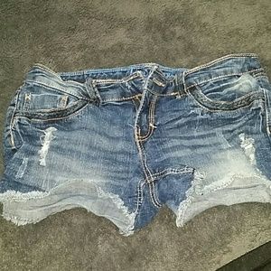 Ariya jean shorts size 7/8